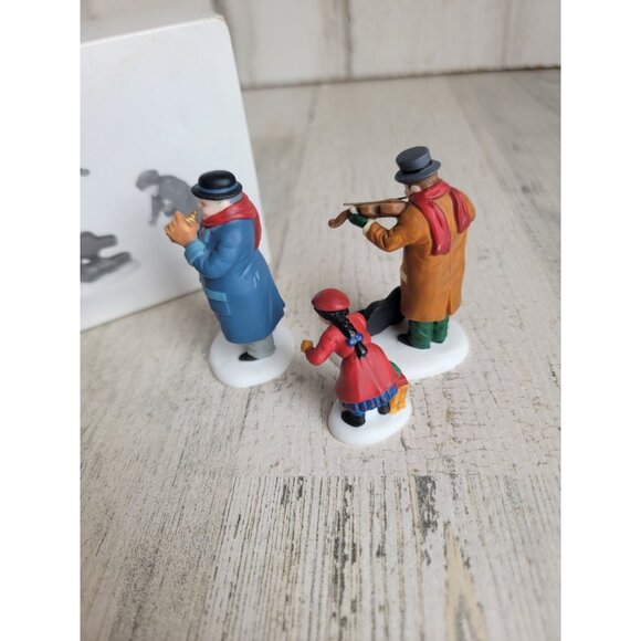 Dept 56 street musicians 55646 Heritage Village accessory xmas - Picture 6 of 7